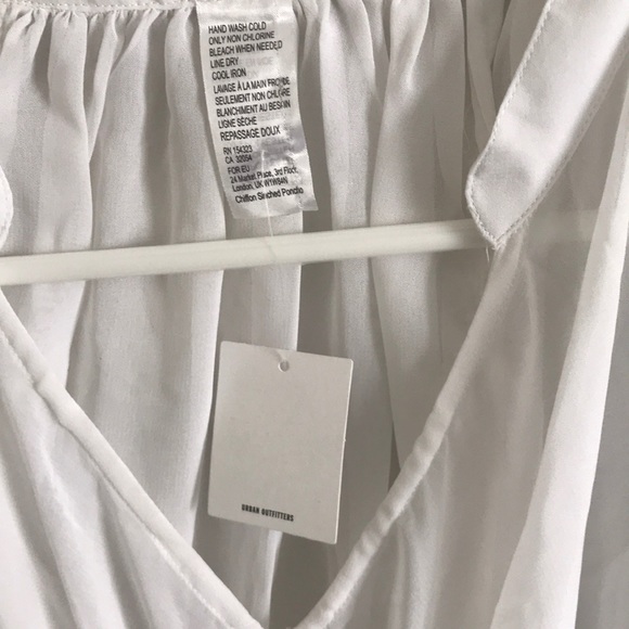 ☀️ Urban Outfitters Chiffon Poncho Beach Cover Up - Picture 3 of 6